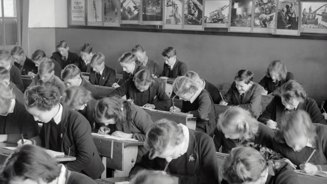 Kako Sam Preživela Srednju školu 20210929 141634