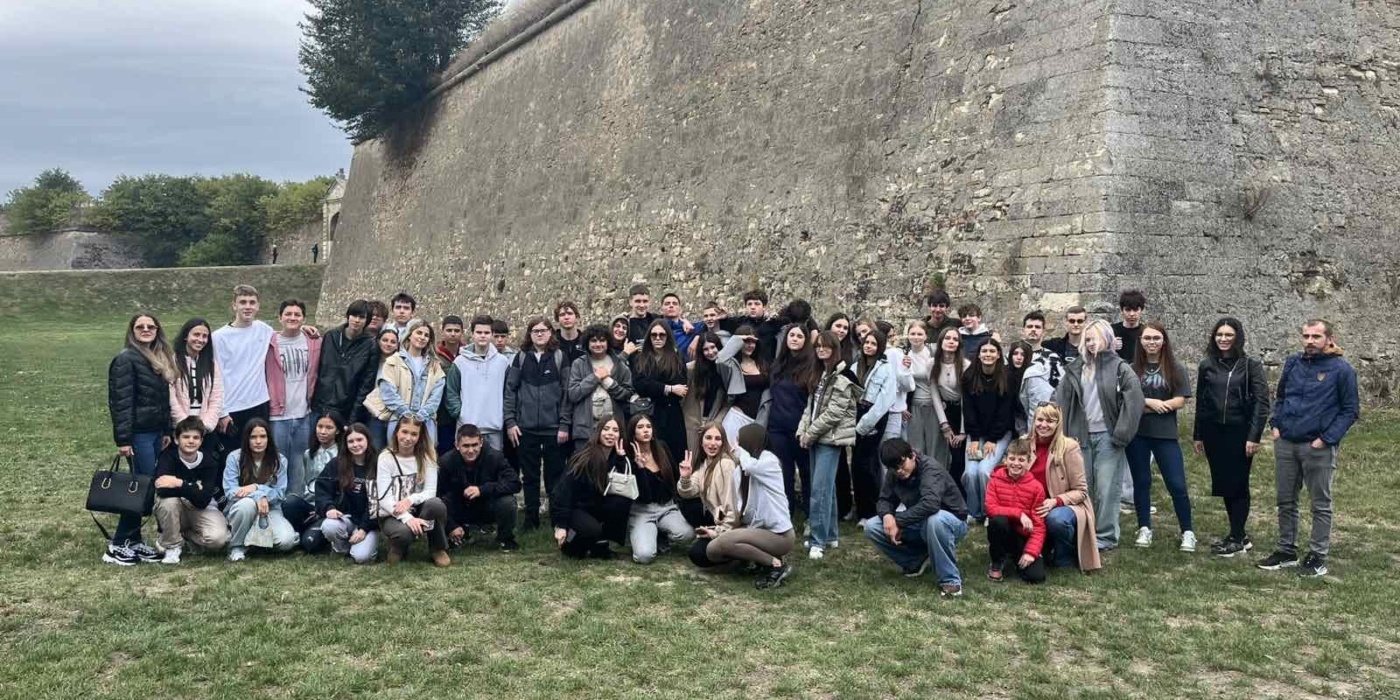 Učenici na izletima u Novom Sadu, Sremskim Karlovcima, Kruševcu i Nišu